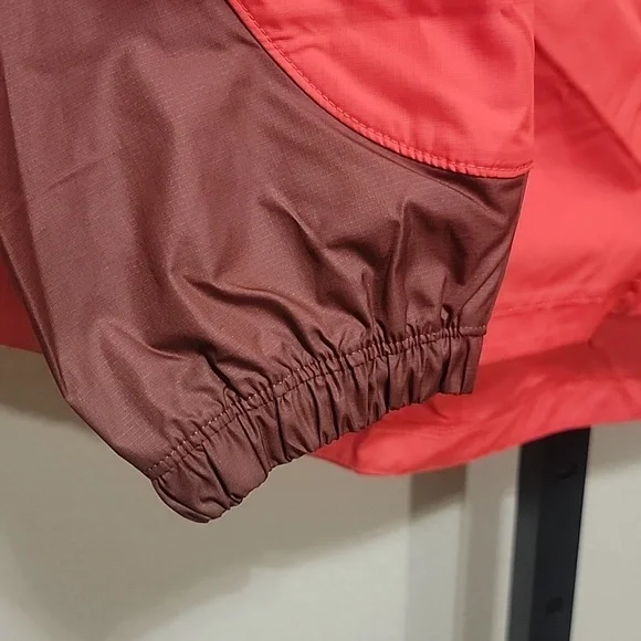 NWT Nike Jacket in Small - Picture 6 of 9